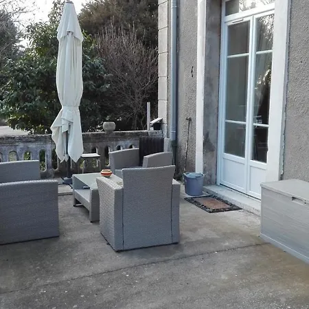 Saint-privat فندق مبيت وإفطار 3*